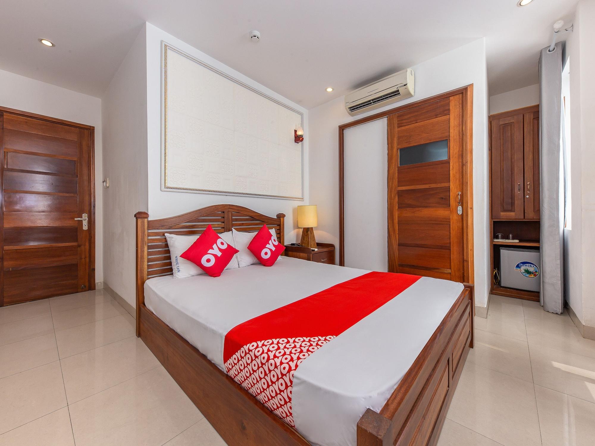 White Lion Hotel Nha Trang Buitenkant foto