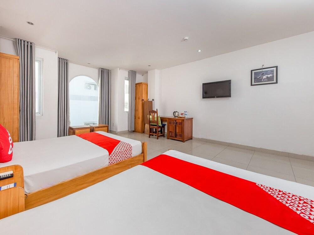 White Lion Hotel Nha Trang Buitenkant foto