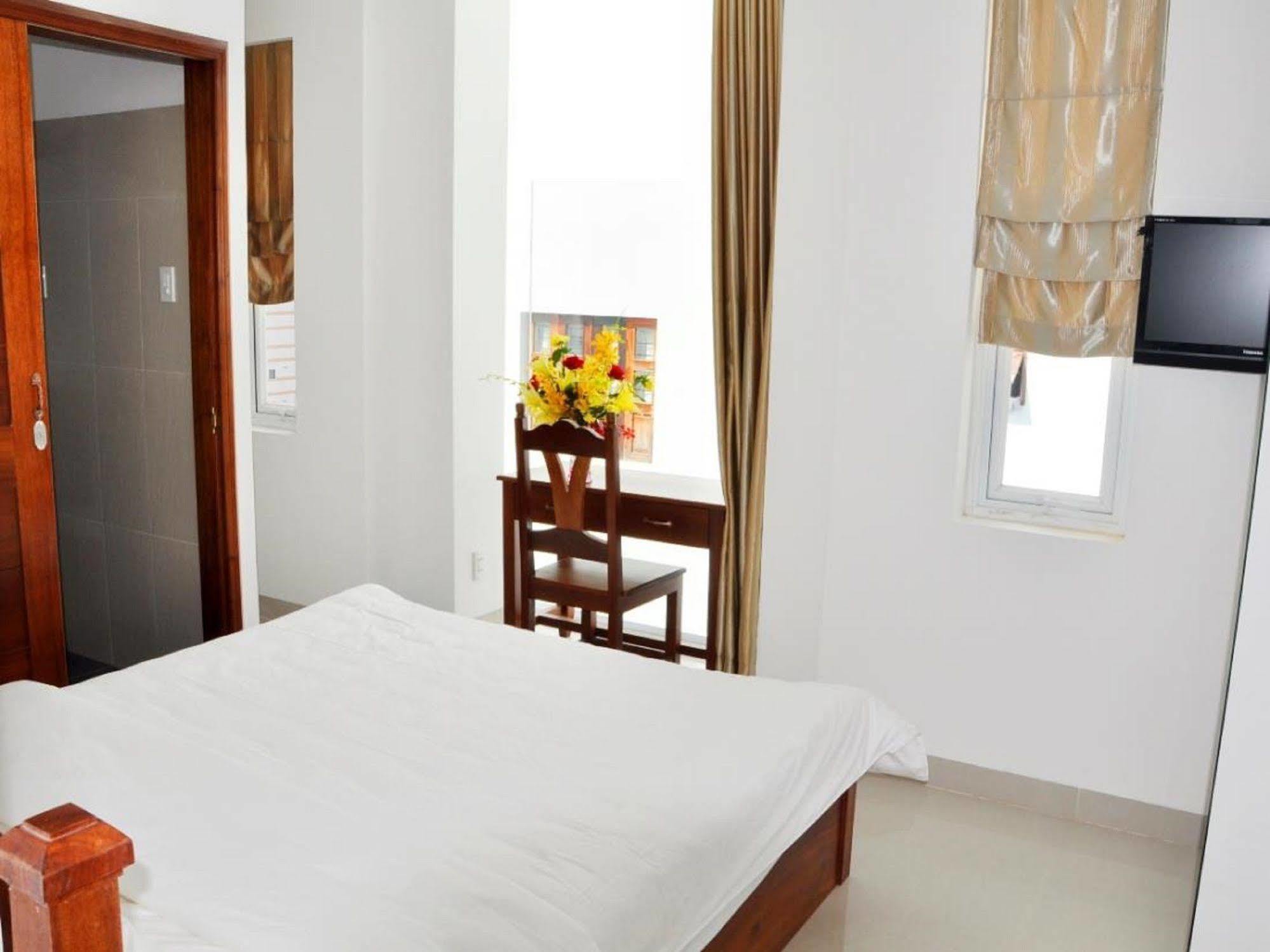 White Lion Hotel Nha Trang Buitenkant foto