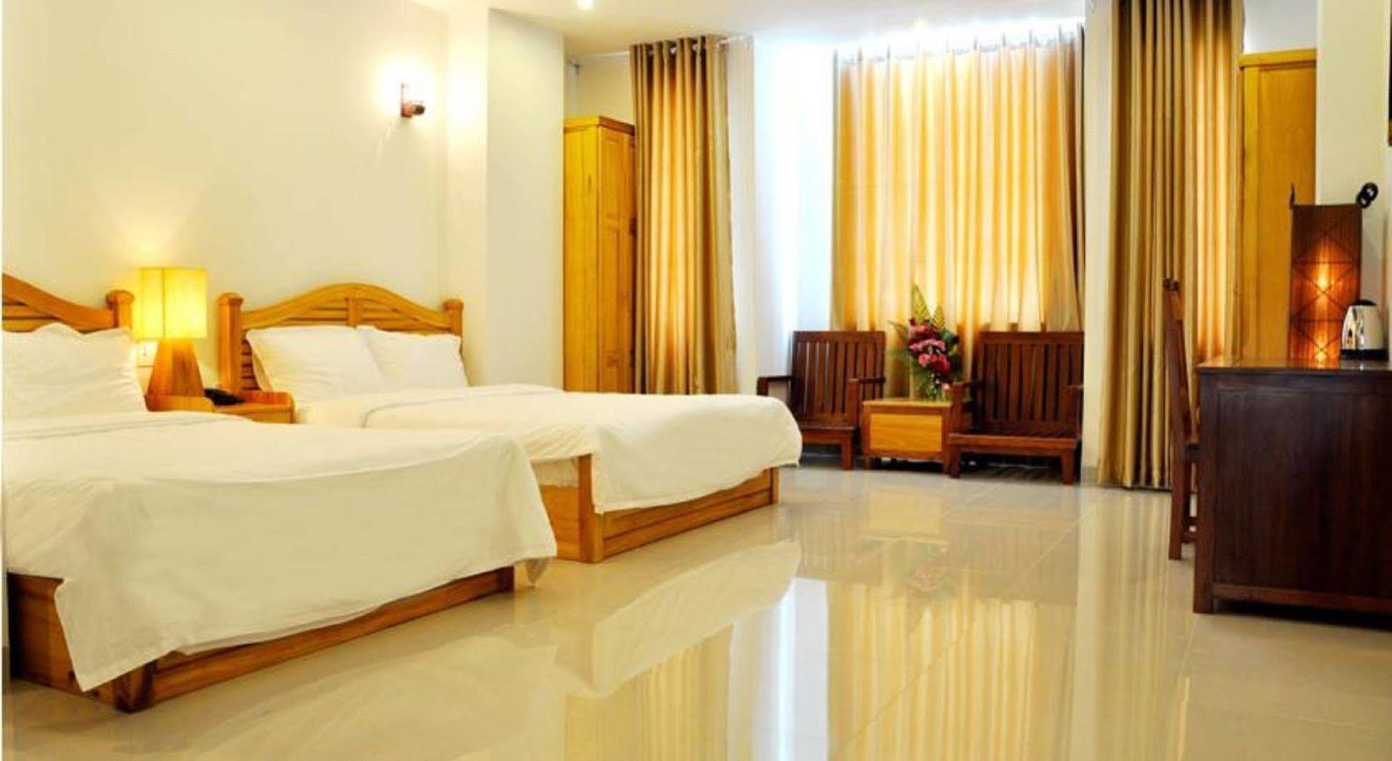 White Lion Hotel Nha Trang Buitenkant foto